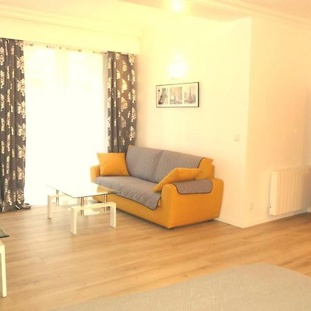 Tourelle Apartment Gagny Екстериор снимка